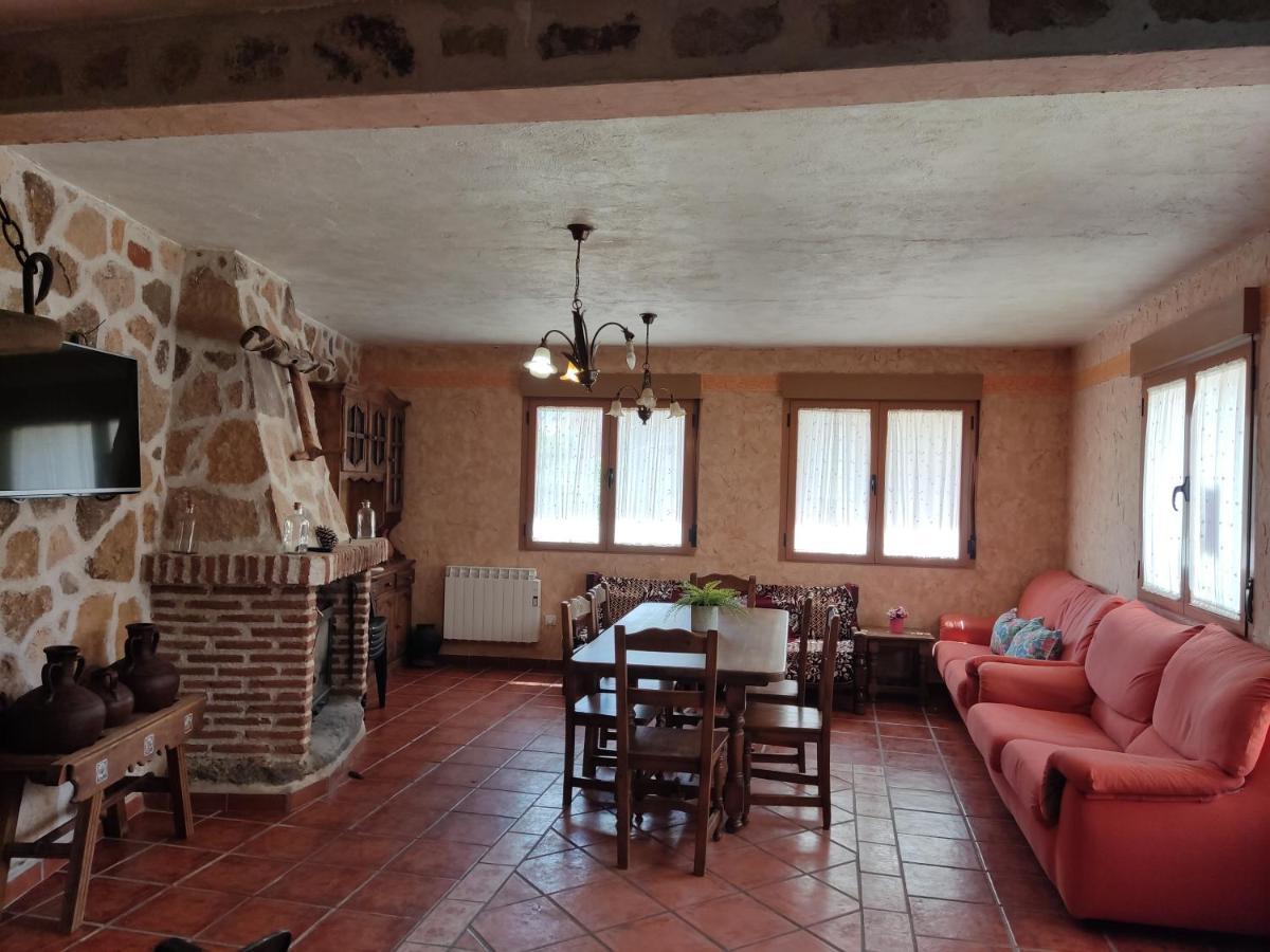 Casa Rural El Pajar Navaluenga Zewnętrze zdjęcie